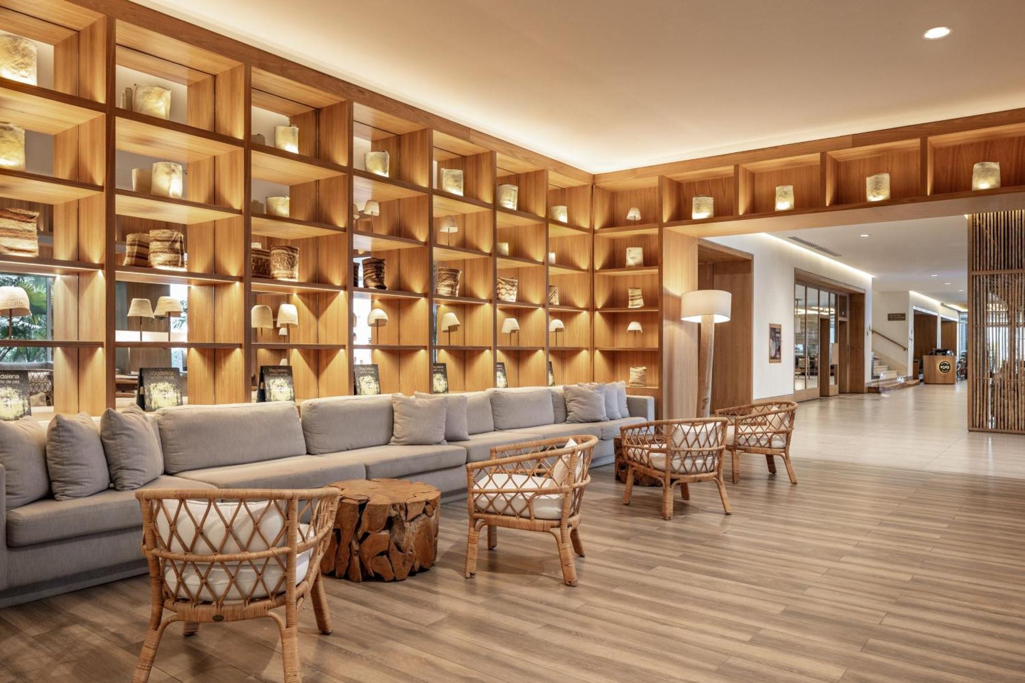 Santa Marta Marriott Resort Playa Dormida Zewnętrze zdjęcie The lobby of the hotel