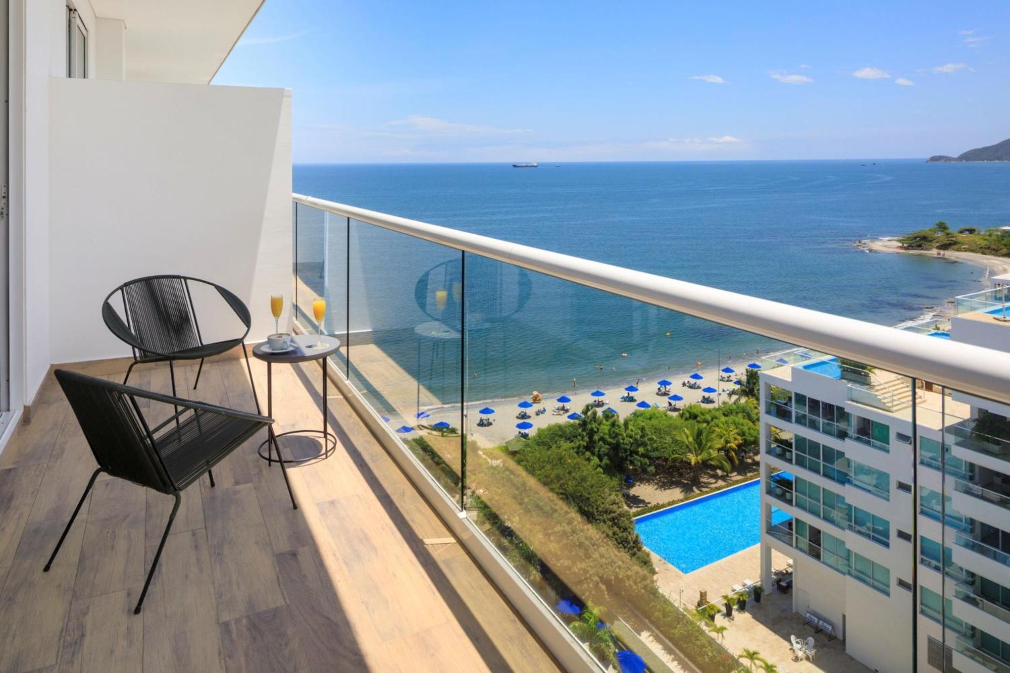 Santa Marta Marriott Resort Playa Dormida Zewnętrze zdjęcie A balcony