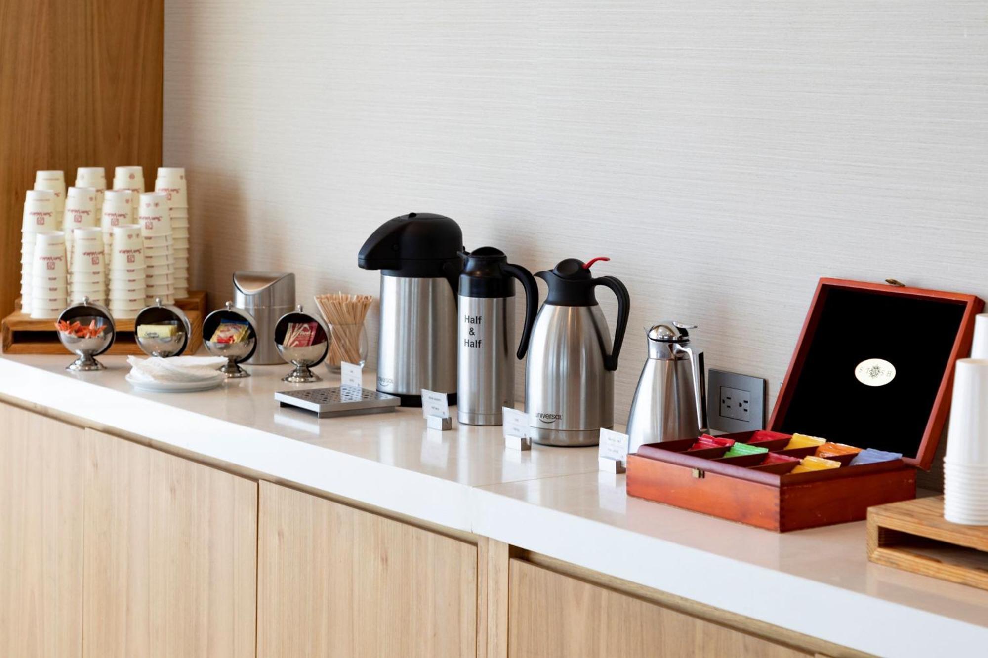 Santa Marta Marriott Resort Playa Dormida Zewnętrze zdjęcie Vacuum flasks